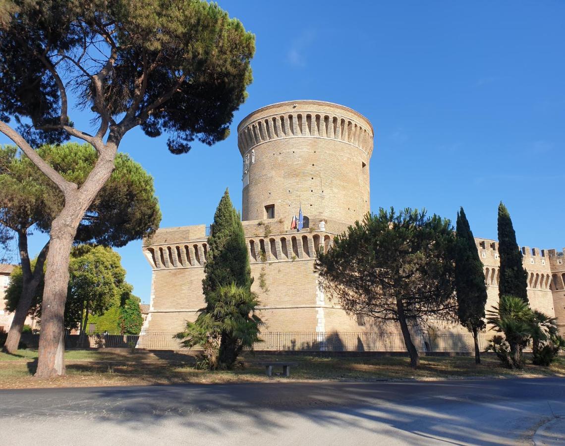 Trilocale Lido Di Roma Apartment Lido di Ostia Ngoại thất bức ảnh